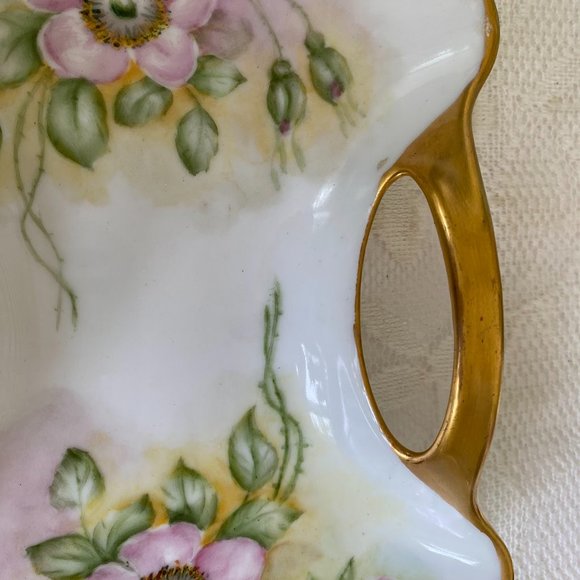 Vintage RS Germany Gold Handle, Hand Painted Purple Wild Roses, Gold Trim Plate - Picture 3 of 6